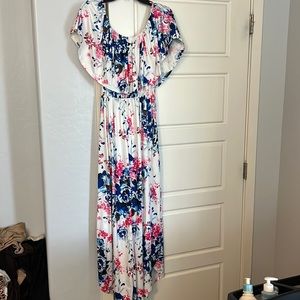 Off shoulder maxi dress Sz XXL